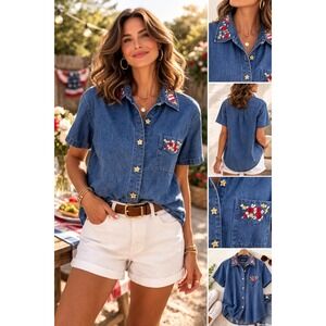 Rebecca Malone Denim Shirt Womens Medium Blue Americana Embroidered Star Buttons